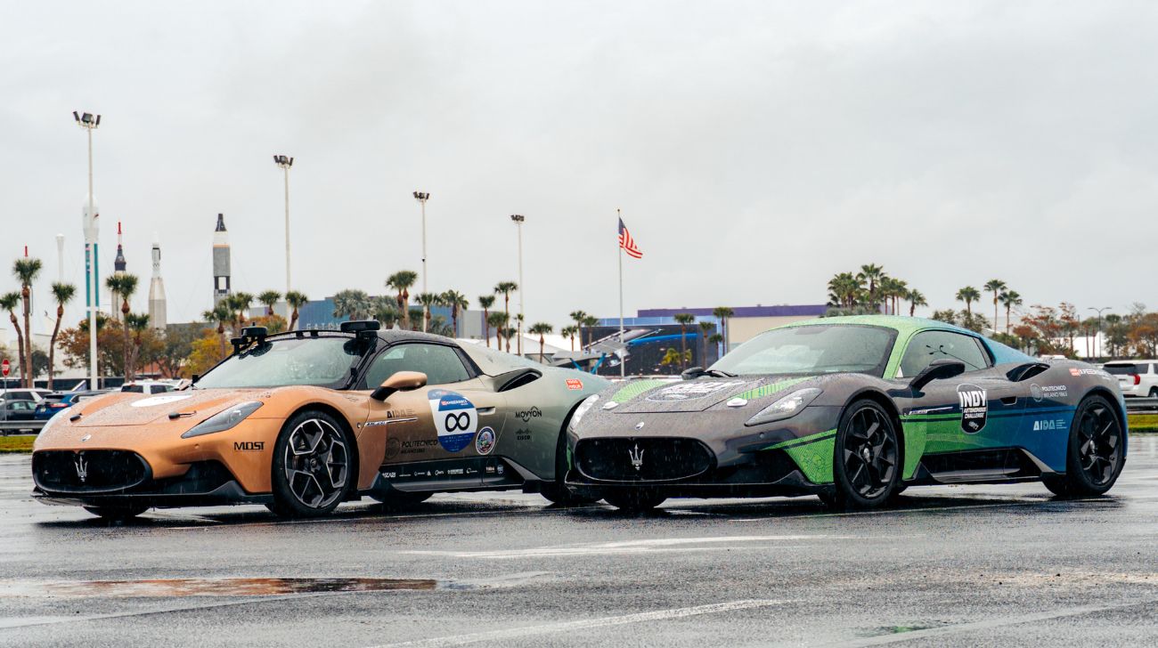 AI Driven Maserati MC20 Set a World Record